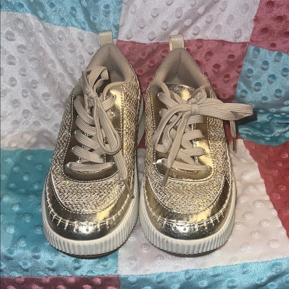 Womens Gold Metallic Lace-Up Sneakers